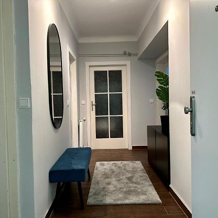 Balcony Apartment, 1 Min To U1 Reumannplatz فيينا المظهر الخارجي الصورة