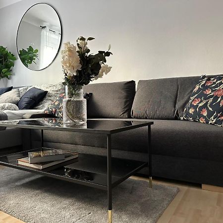Balcony Apartment, 1 Min To U1 Reumannplatz فيينا المظهر الخارجي الصورة