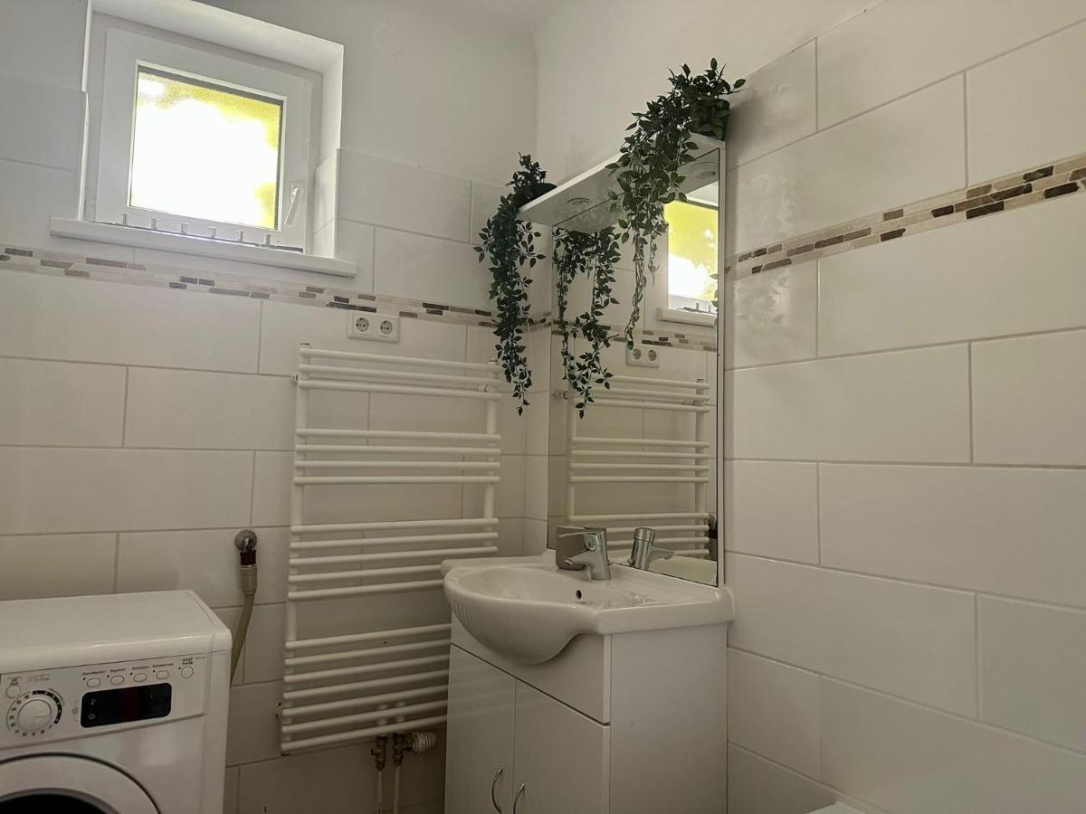 Balcony Apartment, 1 Min To U1 Reumannplatz فيينا المظهر الخارجي الصورة